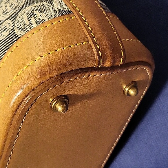 Dooney & Bourke Bubble Logo Print w/Dustbag - Picture 6 of 15